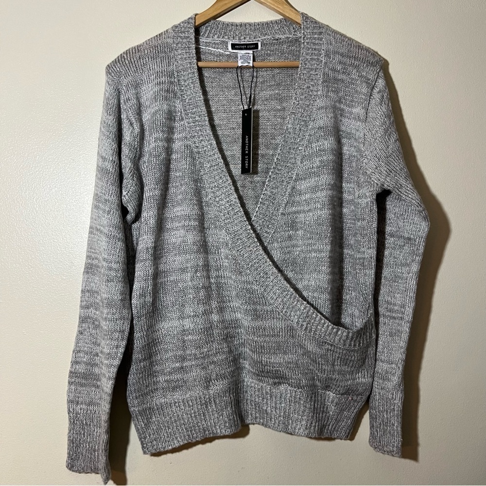ANOTHER Story Light Gray Open V Cross Front Lightweight Knit Sweater XL